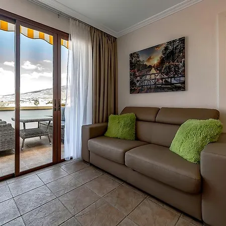 Windsor Panoramic Americas Apartment *