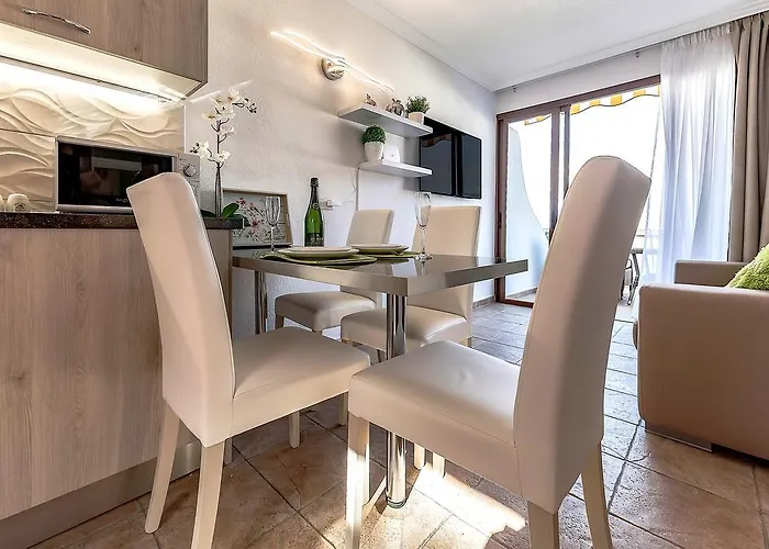 Windsor Panoramic Americas * Адехе